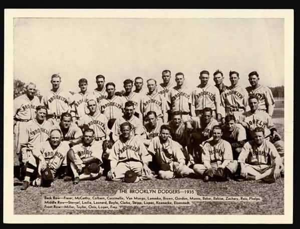 R311 1935 Brooklyn Dodgers Team.jpg